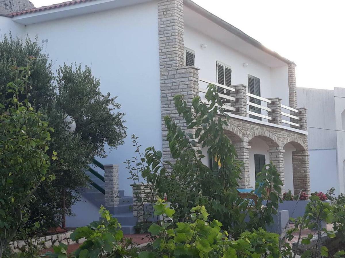 Apartments Pag Holiday Pag Town Esterno foto