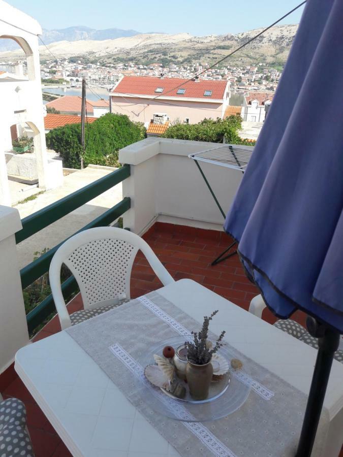 Apartments Pag Holiday Pag Town Esterno foto