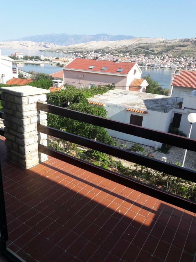 Apartments Pag Holiday Pag Town Esterno foto